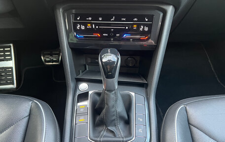 Volkswagen Tiguan II, 2020 год, 4 200 000 рублей, 22 фотография