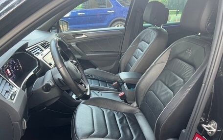 Volkswagen Tiguan II, 2020 год, 4 200 000 рублей, 21 фотография