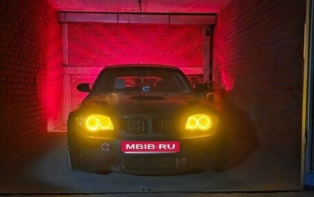 BMW 1 серия, 2005 год, 1 600 000 рублей, 2 фотография