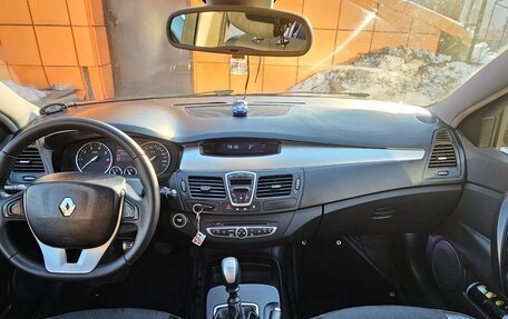 Renault Laguna III рестайлинг, 2008 год, 750 000 рублей, 6 фотография