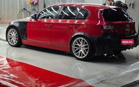 BMW 1 серия, 2005 год, 1 600 000 рублей, 3 фотография