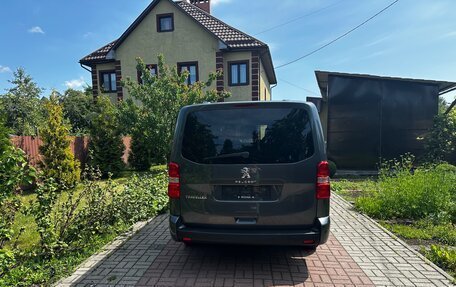 Peugeot Traveller I, 2019 год, 2 550 000 рублей, 5 фотография