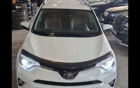 Toyota RAV4, 2018 год, 2 949 000 рублей, 15 фотография