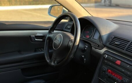 Audi A4, 2004 год, 340 000 рублей, 27 фотография