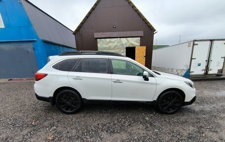 Subaru Outback IV рестайлинг, 2017 год, 2 150 000 рублей, 12 фотография