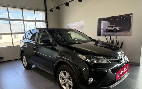 Toyota RAV4, 2013 год, 2 200 000 рублей, 3 фотография