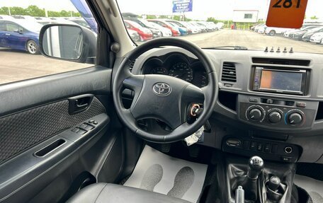 Toyota Hilux VII, 2014 год, 3 599 000 рублей, 14 фотография