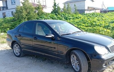 Mercedes-Benz C-Класс, 2002 год, 630 000 рублей, 1 фотография