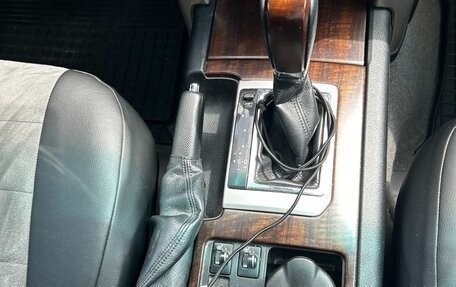 Toyota Land Cruiser Prado 150 рестайлинг 2, 2013 год, 3 000 000 рублей, 8 фотография
