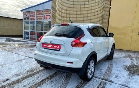 Nissan Juke II, 2013 год, 880 000 рублей, 3 фотография