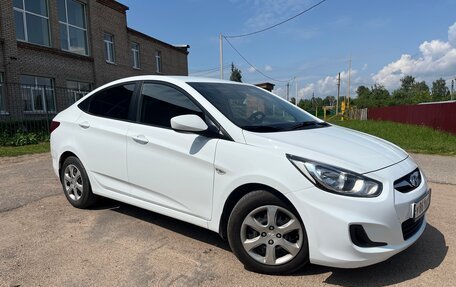 Hyundai Solaris II рестайлинг, 2013 год, 850 000 рублей, 9 фотография