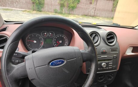 Ford Fiesta, 2007 год, 330 000 рублей, 10 фотография