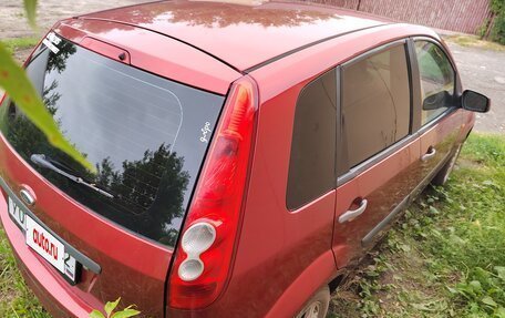 Ford Fiesta, 2007 год, 330 000 рублей, 14 фотография