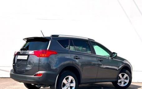 Toyota RAV4, 2014 год, 1 795 600 рублей, 2 фотография