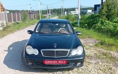 Mercedes-Benz C-Класс, 2002 год, 630 000 рублей, 2 фотография