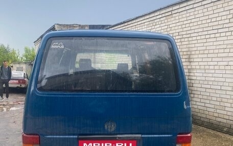 Volkswagen Transporter T4, 1993 год, 399 999 рублей, 3 фотография