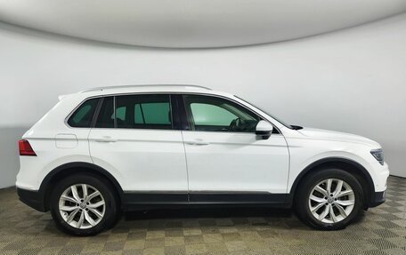 Volkswagen Tiguan II, 2017 год, 2 520 000 рублей, 5 фотография