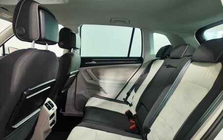 Volkswagen Tiguan II, 2017 год, 2 520 000 рублей, 15 фотография