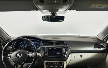 Volkswagen Tiguan II, 2017 год, 2 520 000 рублей, 17 фотография