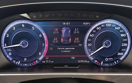 Volkswagen Tiguan II, 2017 год, 2 520 000 рублей, 16 фотография