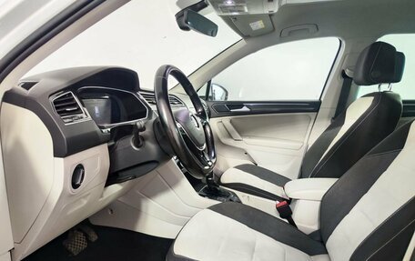 Volkswagen Tiguan II, 2017 год, 2 520 000 рублей, 20 фотография