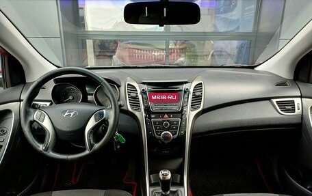 Hyundai i30 II рестайлинг, 2012 год, 749 000 рублей, 11 фотография