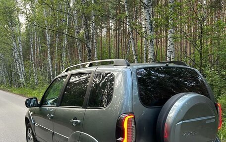 Chevrolet Niva I рестайлинг, 2011 год, 520 000 рублей, 15 фотография