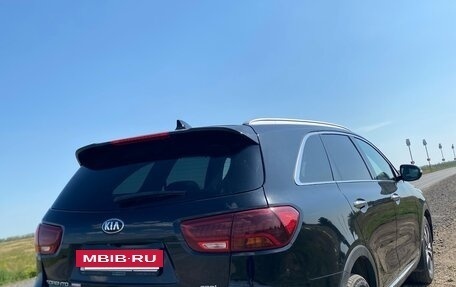 KIA Sorento III Prime рестайлинг, 2019 год, 3 020 000 рублей, 2 фотография