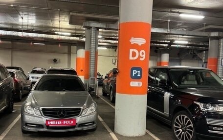 Mercedes-Benz E-Класс, 2011 год, 1 350 000 рублей, 10 фотография