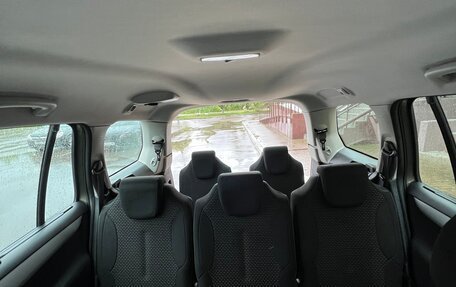 Citroen C4 Picasso II рестайлинг, 2012 год, 810 000 рублей, 23 фотография