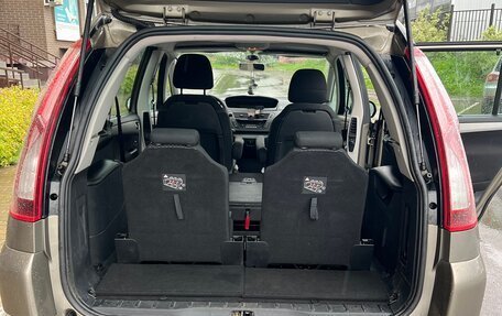 Citroen C4 Picasso II рестайлинг, 2012 год, 810 000 рублей, 26 фотография