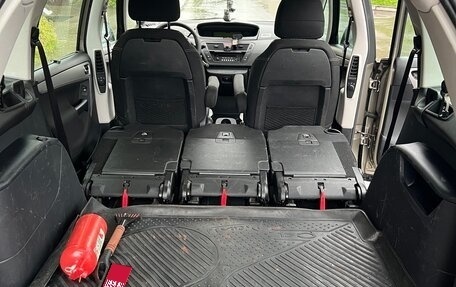 Citroen C4 Picasso II рестайлинг, 2012 год, 810 000 рублей, 27 фотография