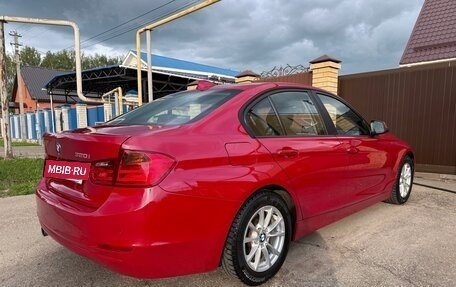 BMW 3 серия, 2012 год, 1 360 000 рублей, 3 фотография