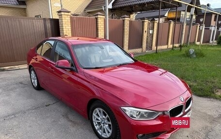 BMW 3 серия, 2012 год, 1 360 000 рублей, 12 фотография