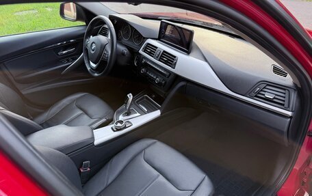 BMW 3 серия, 2012 год, 1 360 000 рублей, 23 фотография