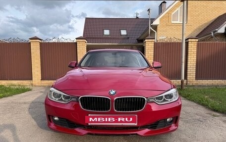 BMW 3 серия, 2012 год, 1 360 000 рублей, 11 фотография