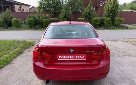 BMW 3 серия, 2012 год, 1 360 000 рублей, 15 фотография