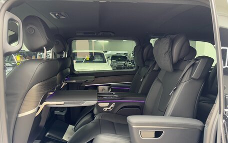 Mercedes-Benz V-Класс, 2025 год, 13 990 000 рублей, 22 фотография