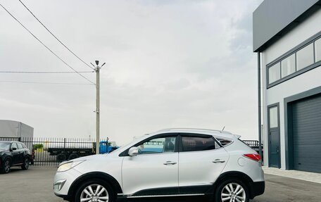 Hyundai Tucson III, 2010 год, 1 329 000 рублей, 3 фотография