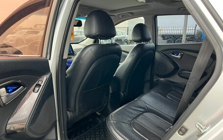 Hyundai Tucson III, 2010 год, 1 329 000 рублей, 19 фотография