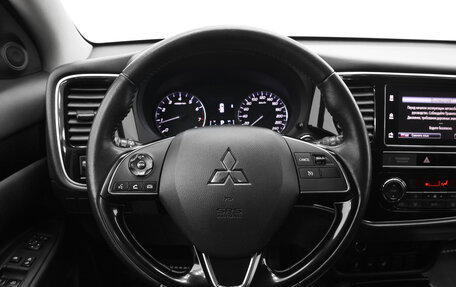 Mitsubishi Outlander III рестайлинг 3, 2019 год, 1 966 000 рублей, 7 фотография