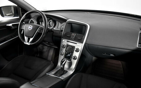 Volvo XC60 II, 2017 год, 2 200 000 рублей, 9 фотография