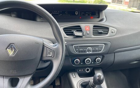 Renault Scenic III, 2009 год, 570 000 рублей, 10 фотография