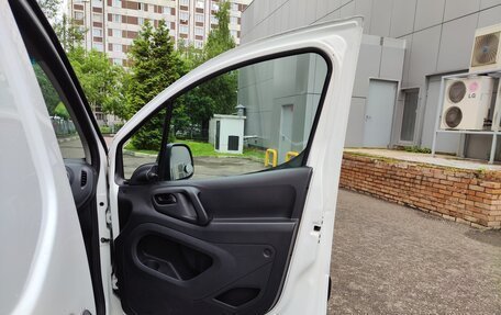 Peugeot Partner II рестайлинг 2, 2014 год, 700 000 рублей, 5 фотография