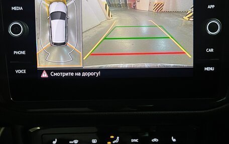Volkswagen Tiguan II, 2021 год, 3 988 345 рублей, 21 фотография
