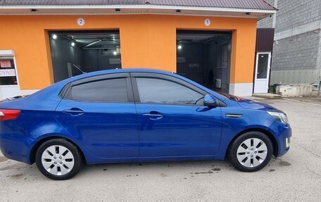 KIA Rio III рестайлинг, 2011 год, 800 000 рублей, 4 фотография