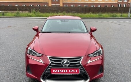 Lexus IS III, 2018 год, 3 300 000 рублей, 1 фотография