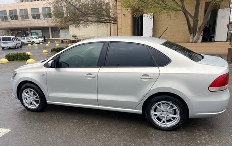 Volkswagen Polo VI (EU Market), 2015 год, 660 000 рублей, 3 фотография