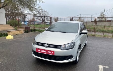 Volkswagen Polo VI (EU Market), 2015 год, 660 000 рублей, 6 фотография