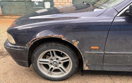 BMW 5 серия, 2003 год, 550 000 рублей, 14 фотография